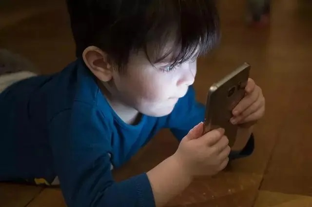 近视早知道 |预防近视的八个实用小技巧